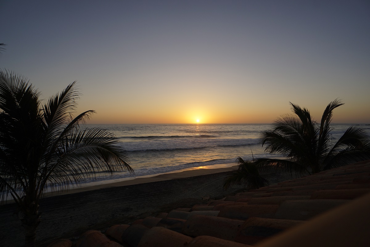 April Sunset at Cerritos Beach Inn
